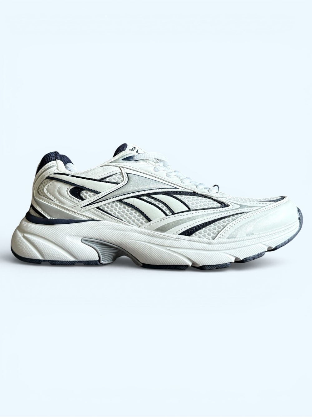 REEBOK Belwave White and Navy Sneaker Size 8 Men NEW
